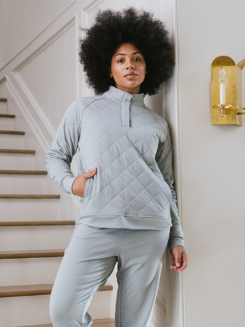 Pull Matelassé Femme en Bambou Brossé Ultra-Doux avec Boutons-Pression Élégants