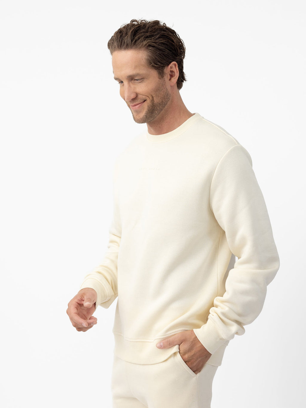 Pull Molleton Homme CityScape Cozy Earth: Confort Ultime, Doux, Éco-Friendly