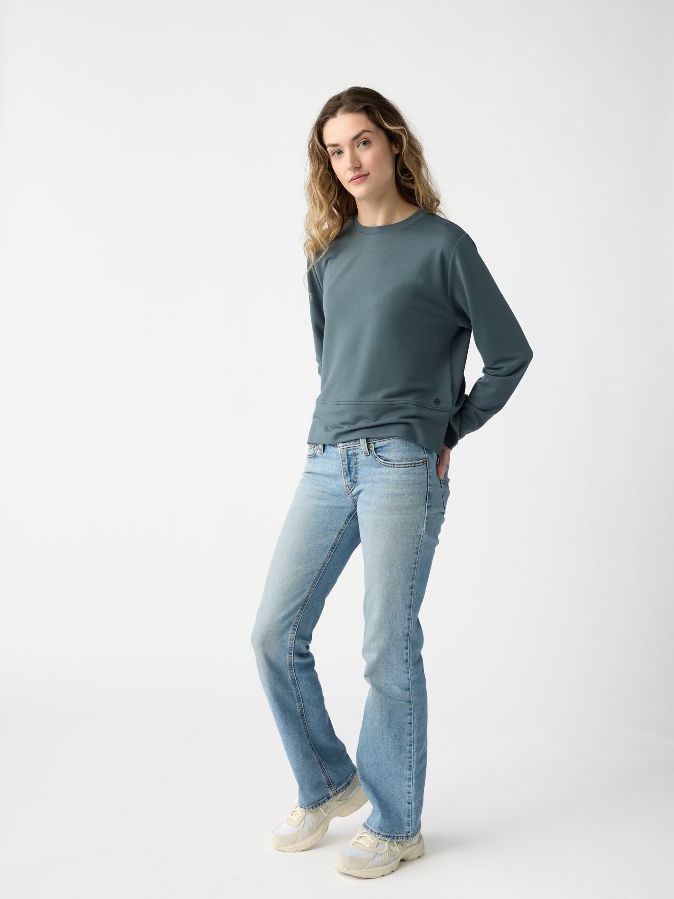 Pull Col Rond StudioLite Femme Léger Confortable Polyvalent pour Style Décontracté Cozy Earth