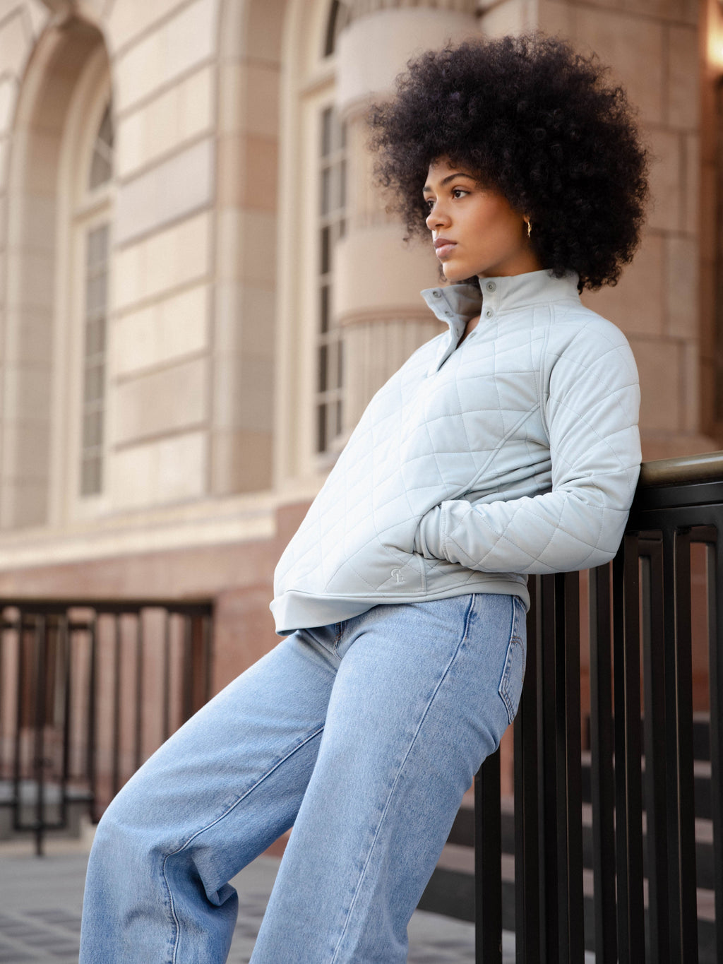 Pull Matelassé Femme en Bambou Brossé Ultra-Doux avec Boutons-Pression Élégants