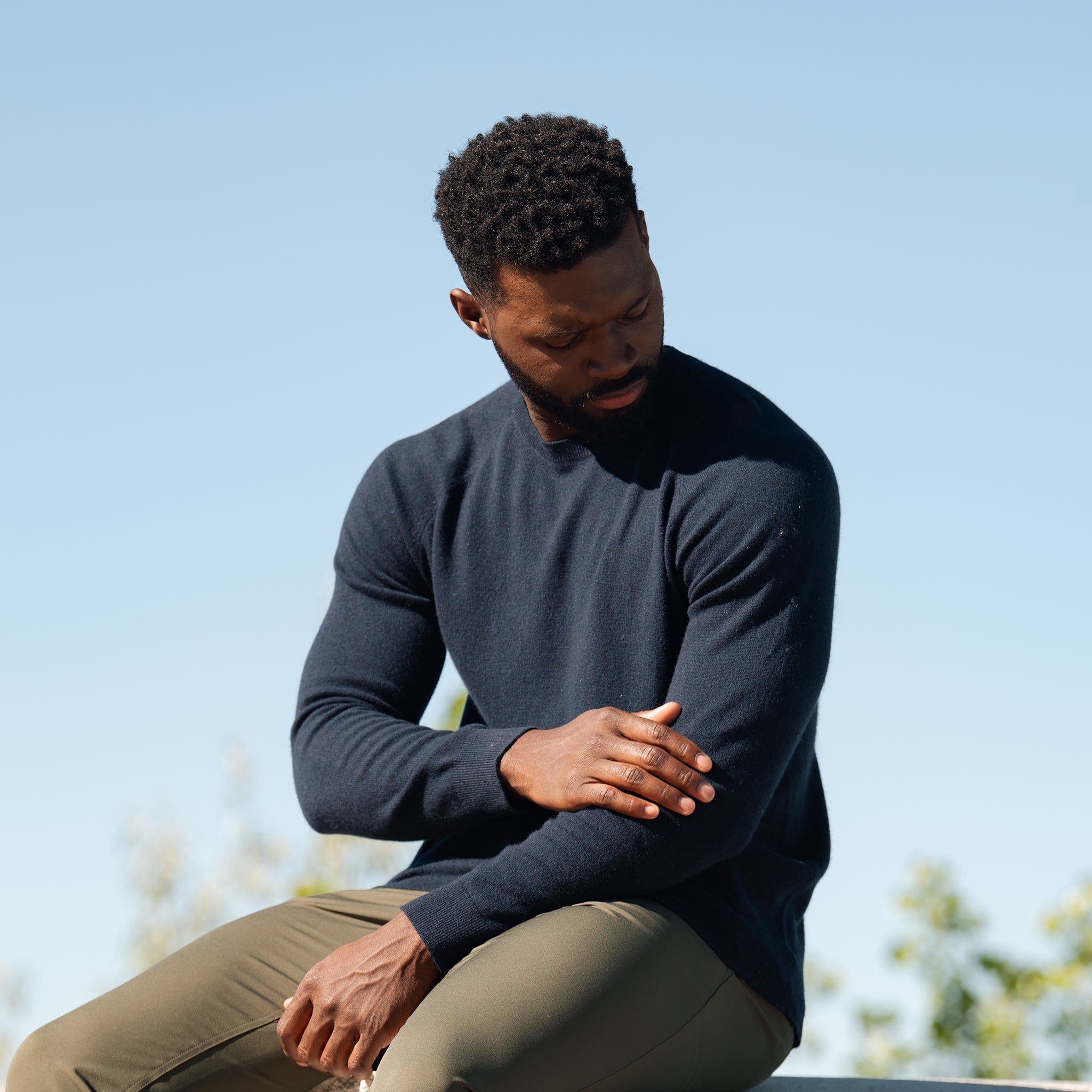 Pull Homme Col Rond Luxe Cachemire Laine Mérinos Doux Léger Polyvalent Élégant