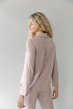 Chemise Boutonnée Femme en Bambou Extensible Col Polo Manches Longues – Confort Ultime