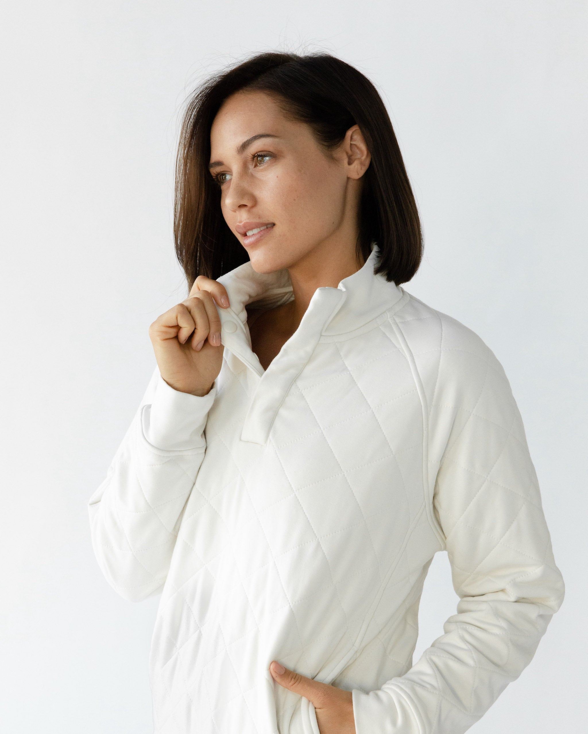 Pull Matelassé Femme en Bambou Brossé Ultra-Doux avec Boutons-Pression Élégants