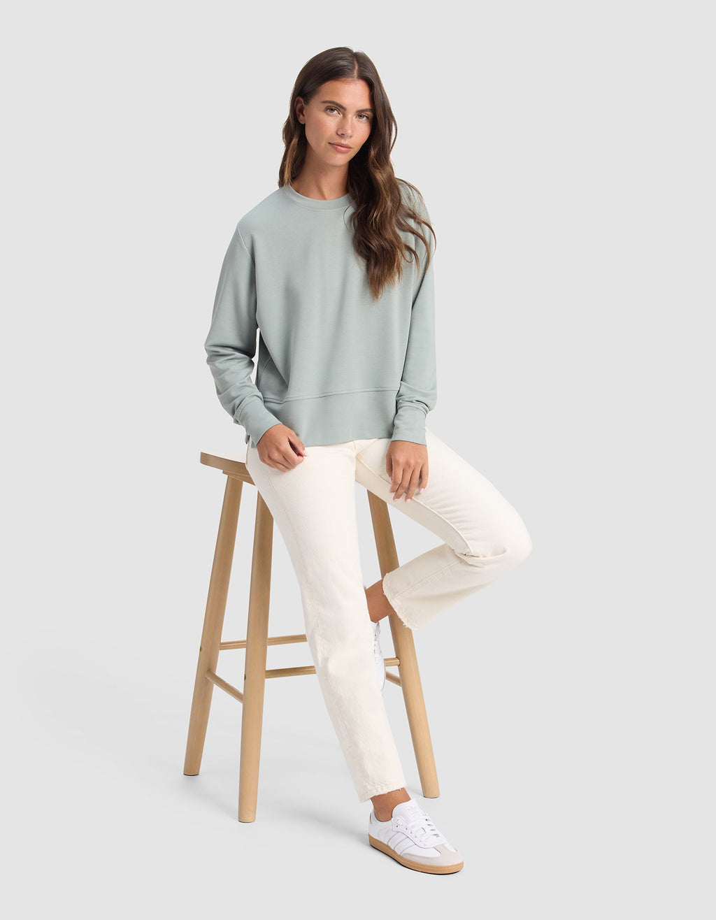 Pull Col Rond StudioLite Femme Léger Confortable Polyvalent pour Style Décontracté Cozy Earth