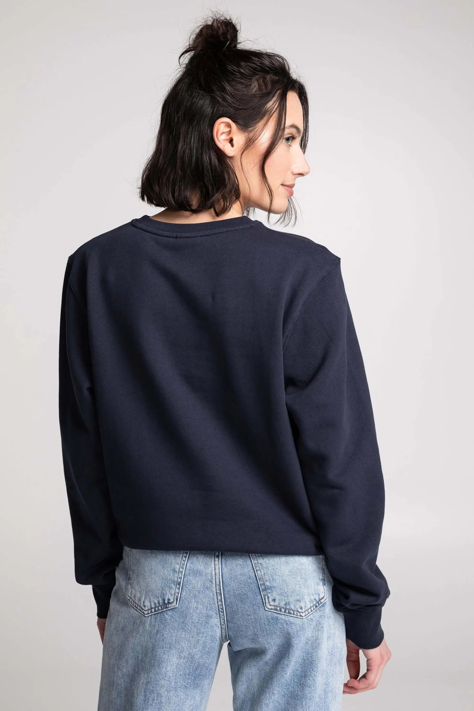 Chandail Unisexe Coton Ouaté Doux Col Rond Uni Confort Optimal Style Intemporel Sans Logo