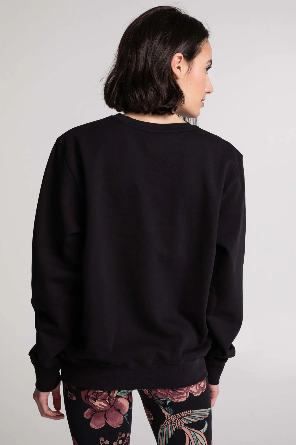 Chandail Unisexe Coton Ouaté Doux Col Rond Uni Confort Optimal Style Intemporel Sans Logo