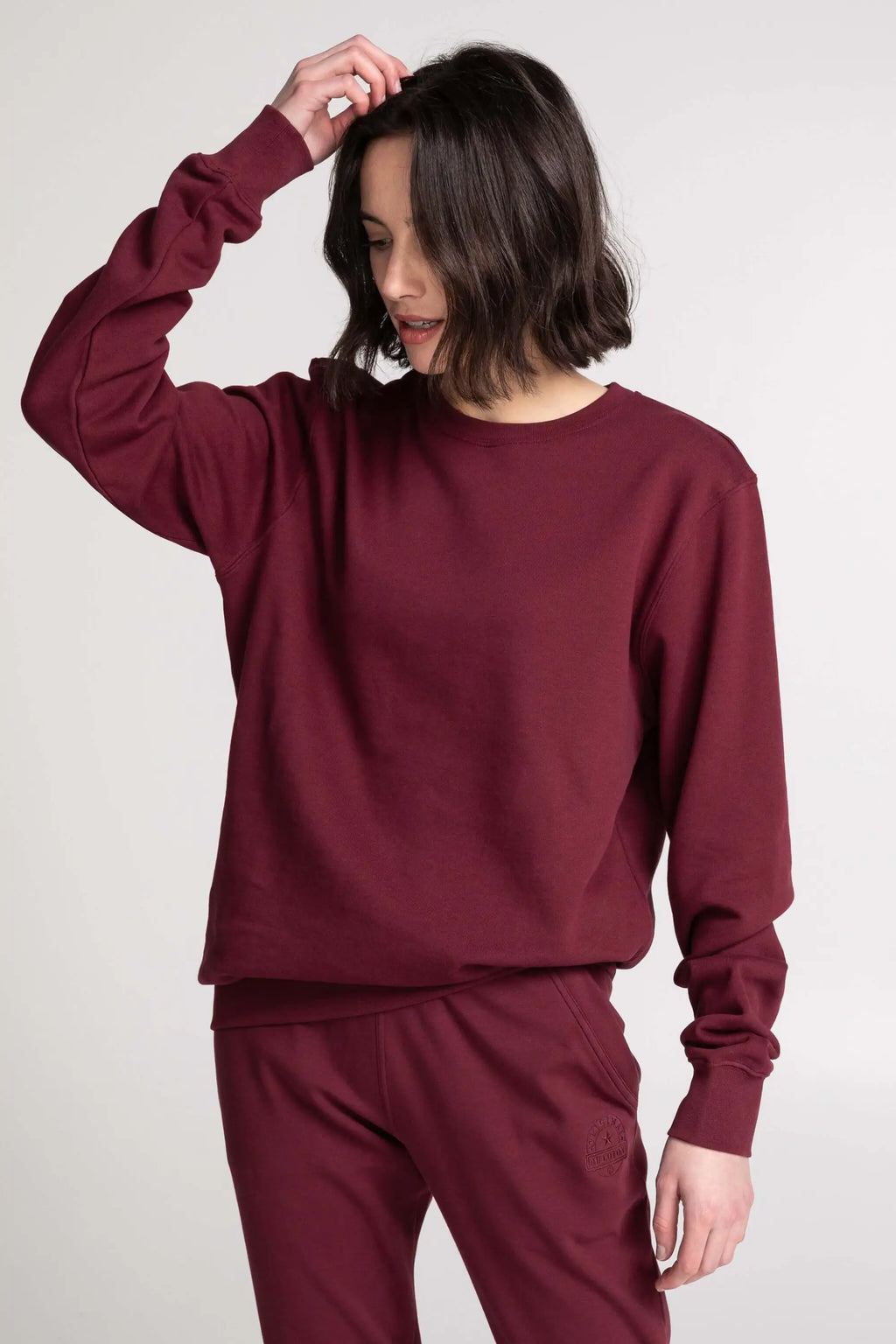 Chandail Unisexe Coton Ouaté Doux Col Rond Uni Confort Optimal Style Intemporel Sans Logo