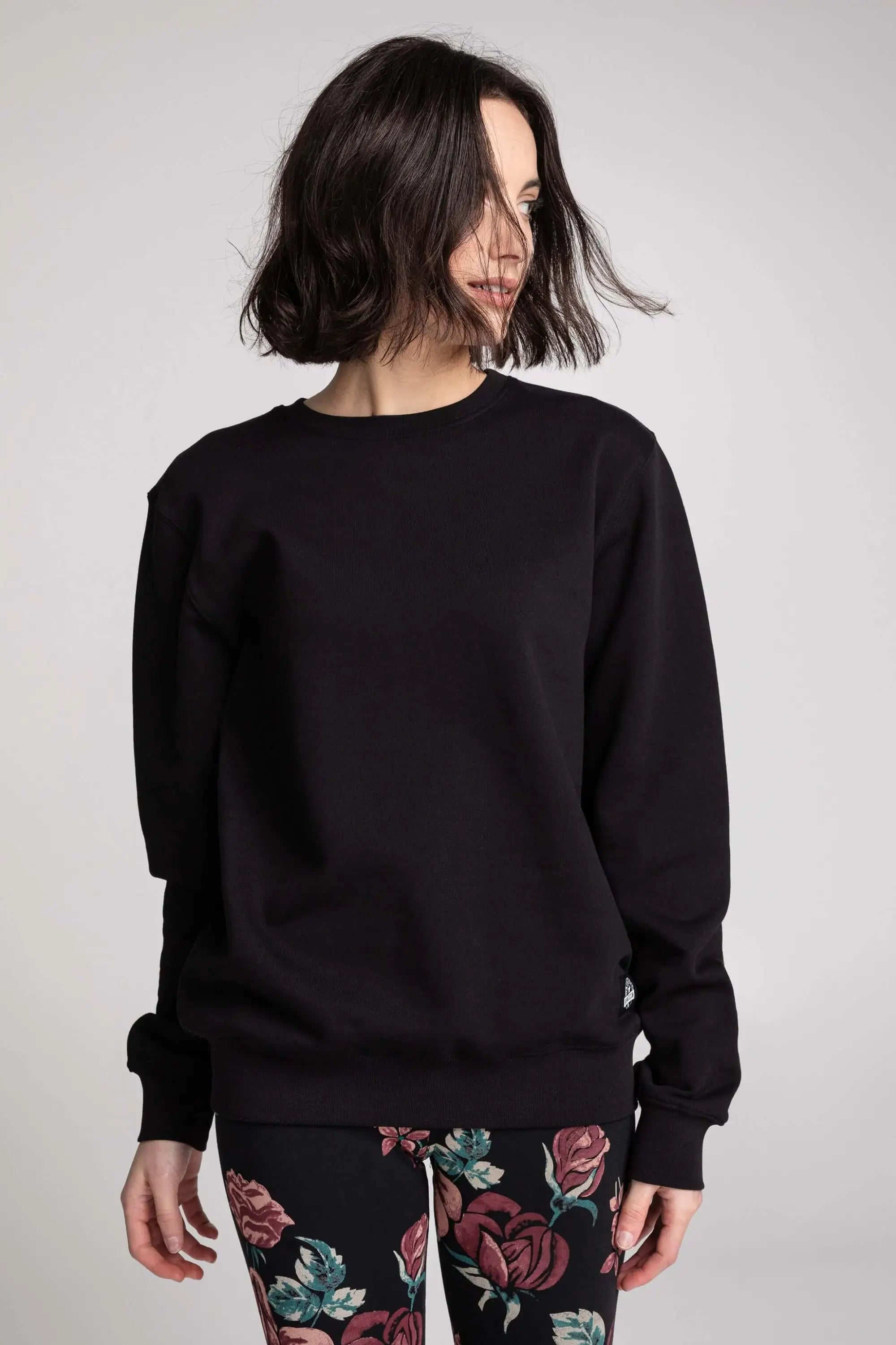 Chandail Unisexe Coton Ouaté Doux Col Rond Uni Confort Optimal Style Intemporel Sans Logo